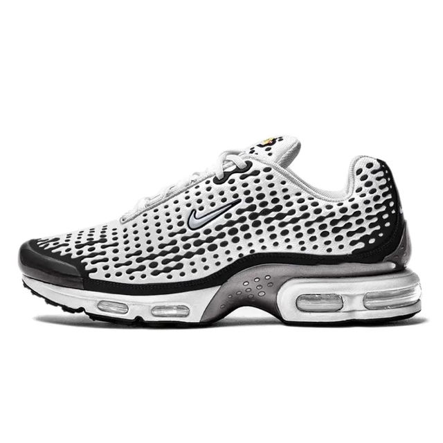 TN Air Max Plus VII "White Black"