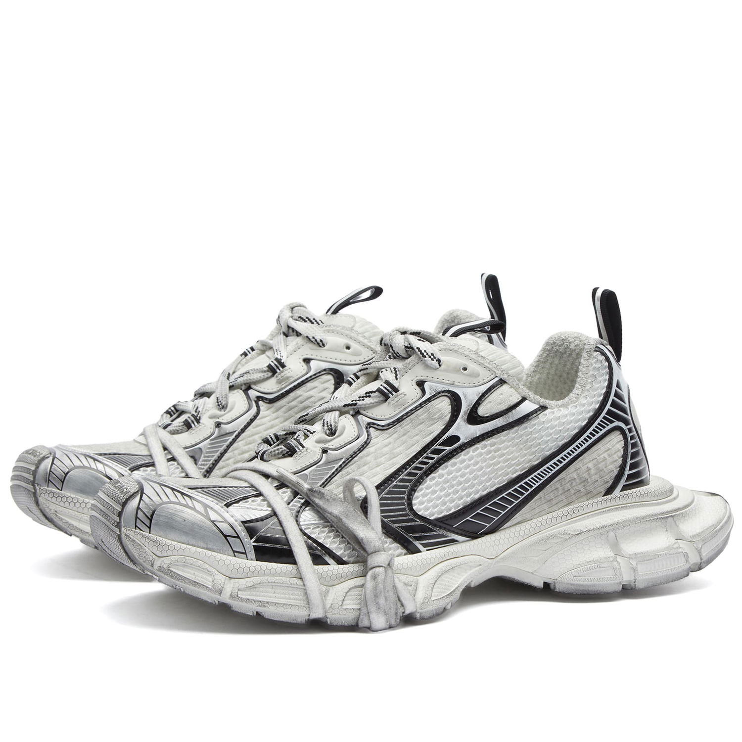 Кецове и обувки Balenciaga Men's 3XL Sneakers in Eggshell/Black, Size UK 10 | END. Clothing Сиво | 734734-W3XL4-9710, 0