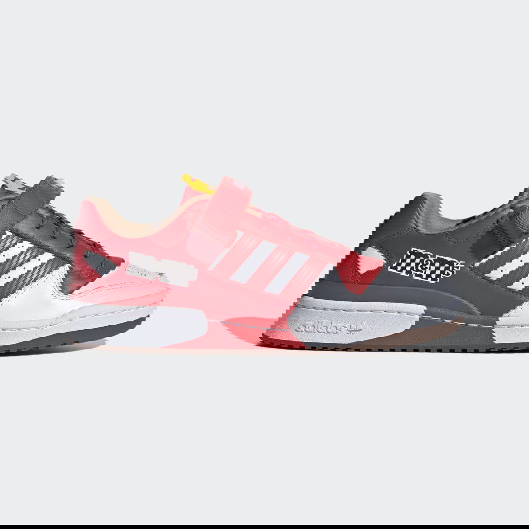 Кецове и обувки adidas Originals M&M's x Forum Low "Red" Червено | GZ1935, 1