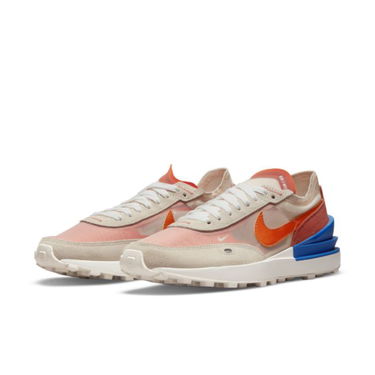 Кецове и обувки Nike Waffle One W Бежово | DC2533-200, 2