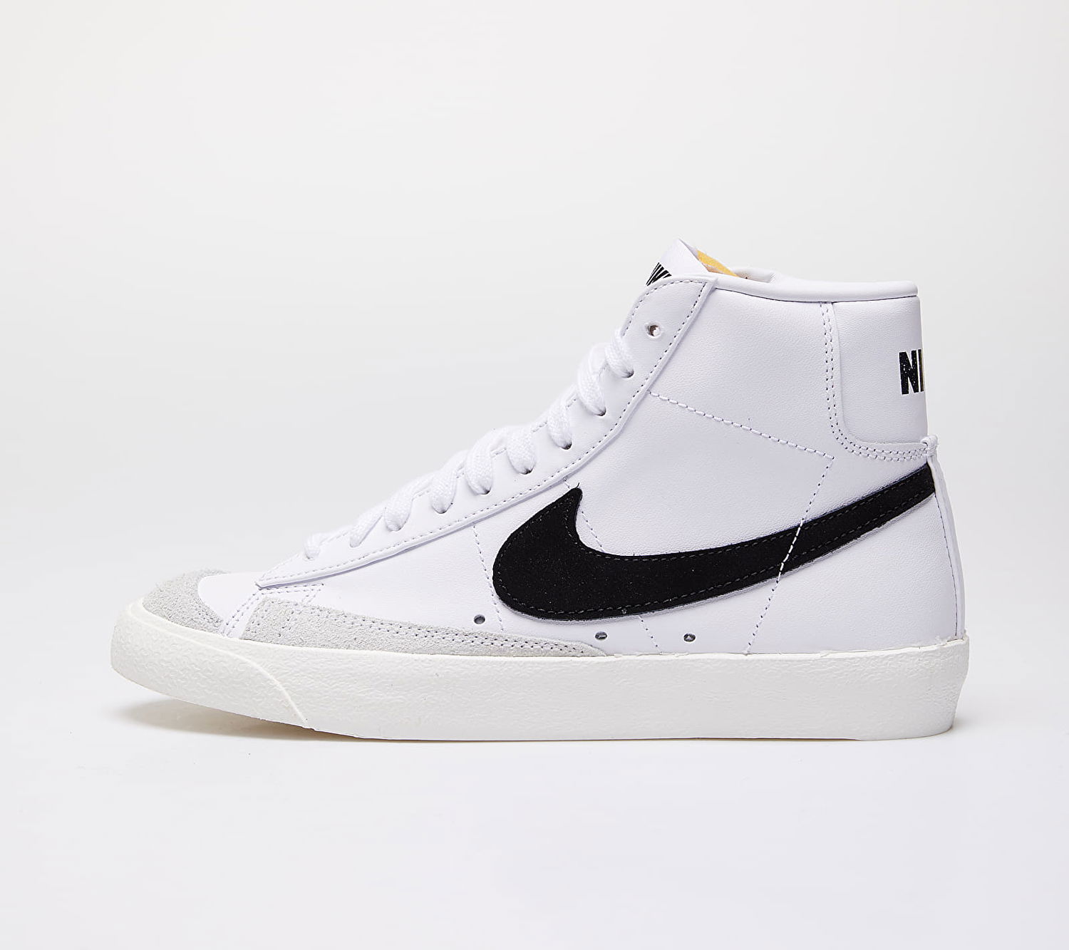 Кецове и обувки Nike Blazer Mid '77 Vintage Бяло | BQ6806-100, 0