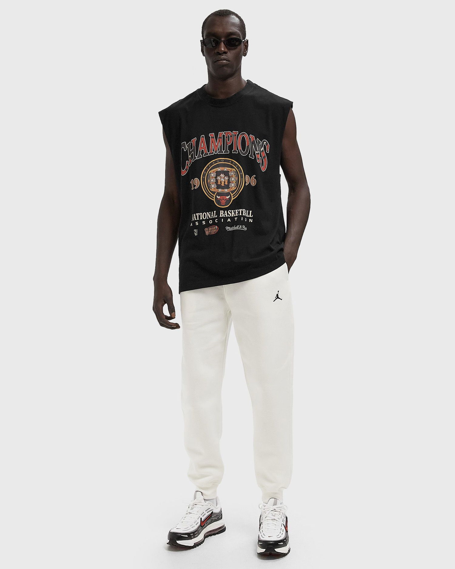 Потник Mitchell & Ness Chicago Bulls 1996 Championship Rings Sleeveless T-Shirt Черно | TP11723-CBUBLCK, 1