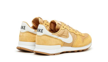 Кецове и обувки Nike Internationalist W Кафяво | 828407-704, 3