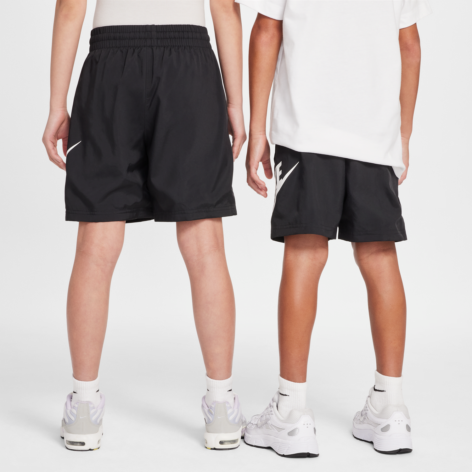 Къси панталони Nike Sportswear Club Woven Shorts Черно | HF8138-010, 1