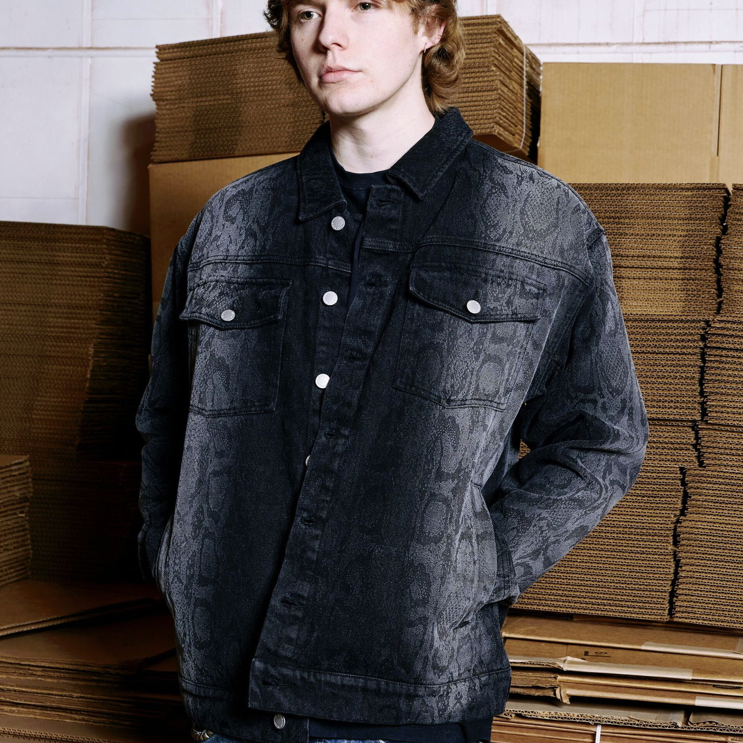 Яке Pleasures Encore Trucker Jacket Черно | P22W023-BLACK, 0