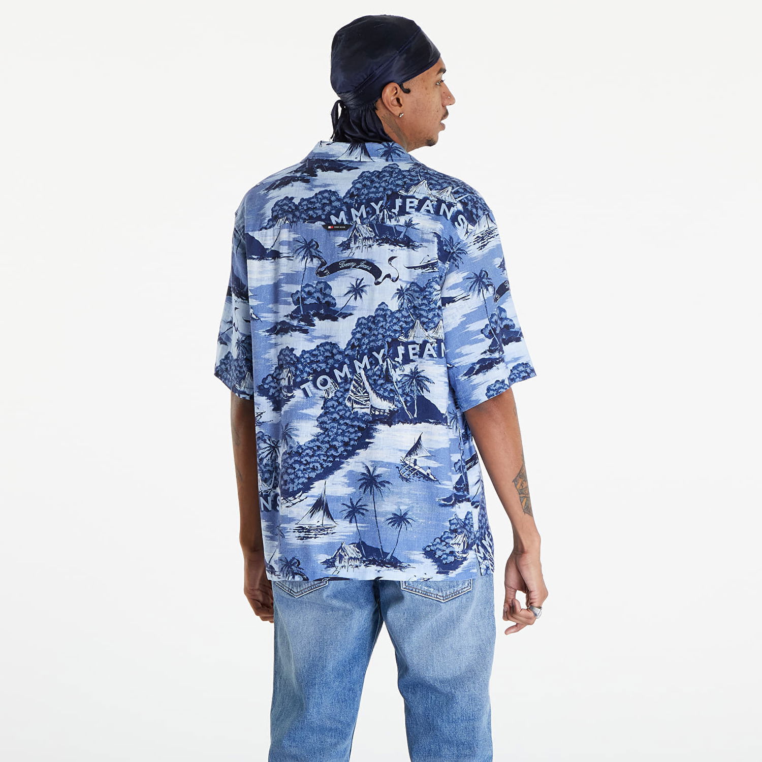 Риза Tommy Hilfiger Hawaiian Print Camp Collar Short Sleeve Shirt Hawaiian Aop Синьо | DM0DM18950 0KA, 1