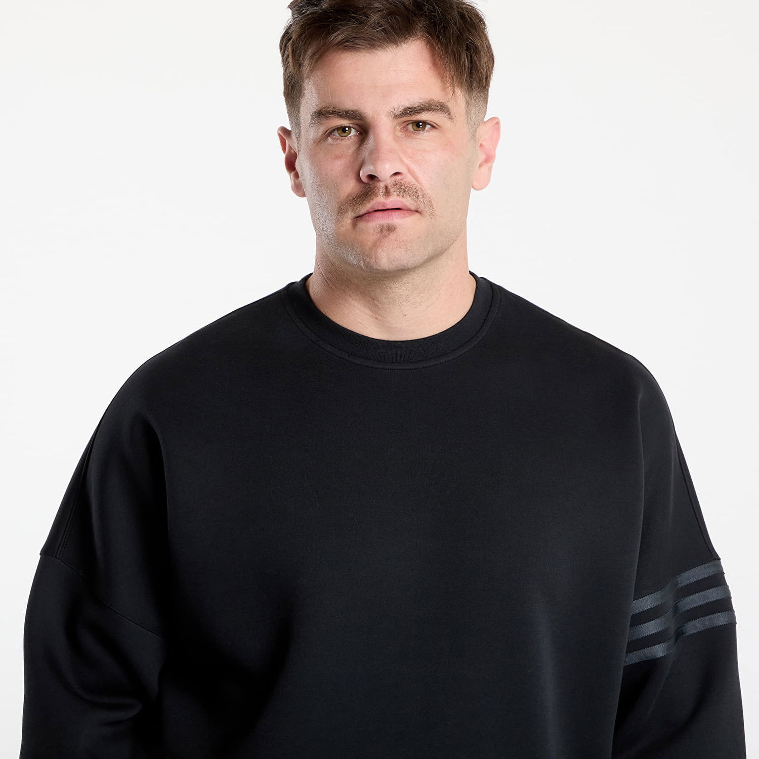 Суитчър adidas Performance Neuclassics Oversized Crew Sweatshirt Черно | JW7918, 1