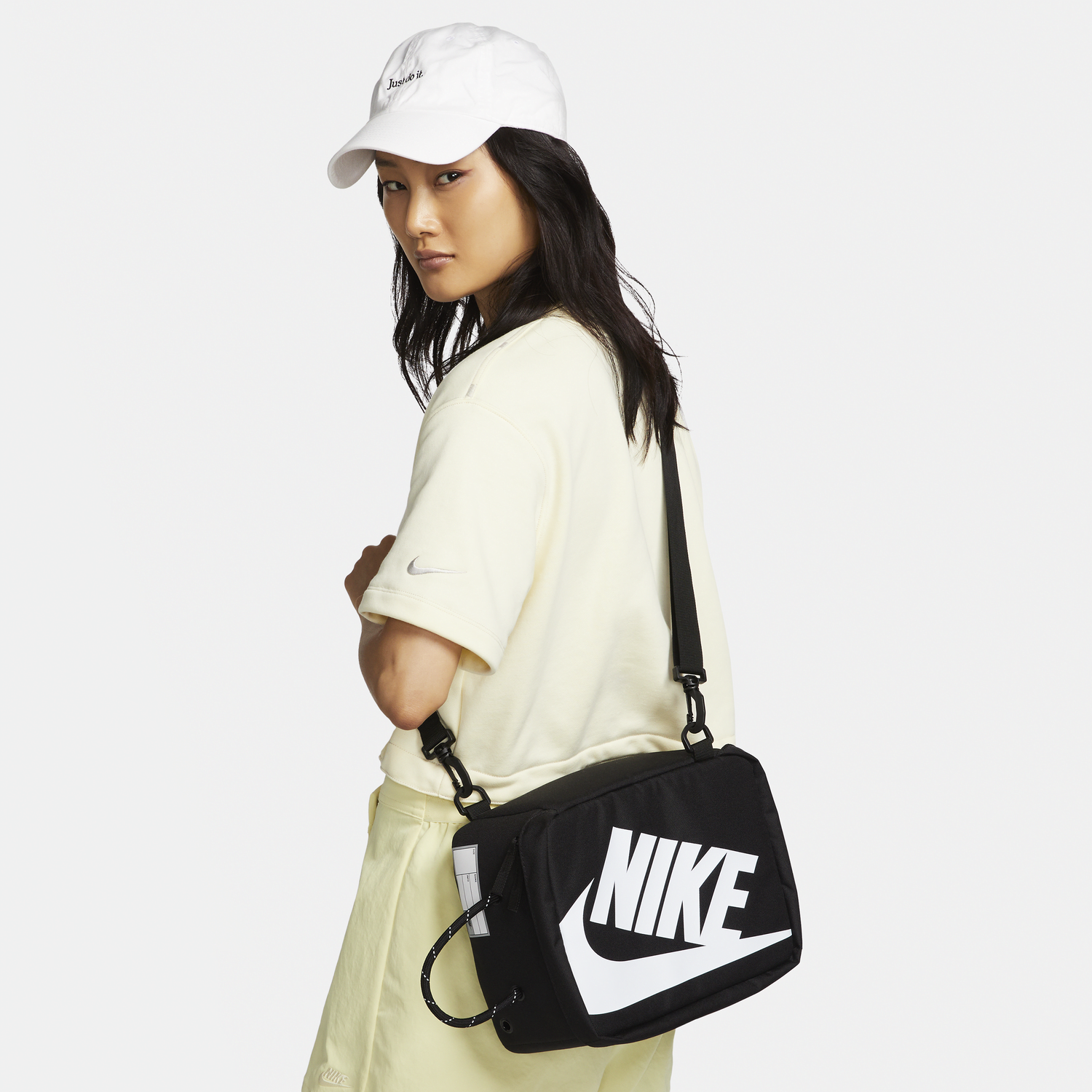 Чанта за пътуване Nike Shoe Box Bag 8 l Черно | DV6092-010, 0