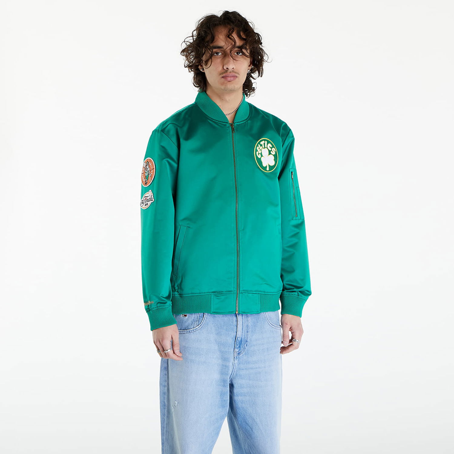 Яке бомбър Mitchell & Ness NBA Lightweight Satin Bomber Vintage Logo Celtics Green Зелено | SJKT6599-BCEYYPPPKYGN, 0