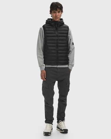 Жилетка C.P. Company Goggle Lens Hooded Down Vest Черно | 19CMVE032A110416A-999, 1