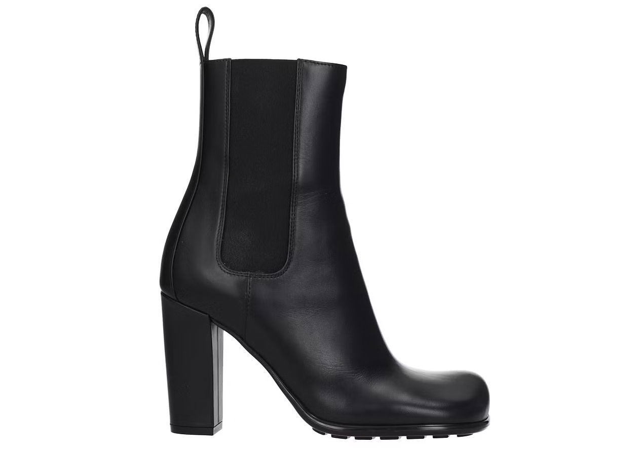Кецове и обувки Bottega Veneta Leather Chelsea Boots With Moulded Toe Черно | 677271V1AY01000, 0