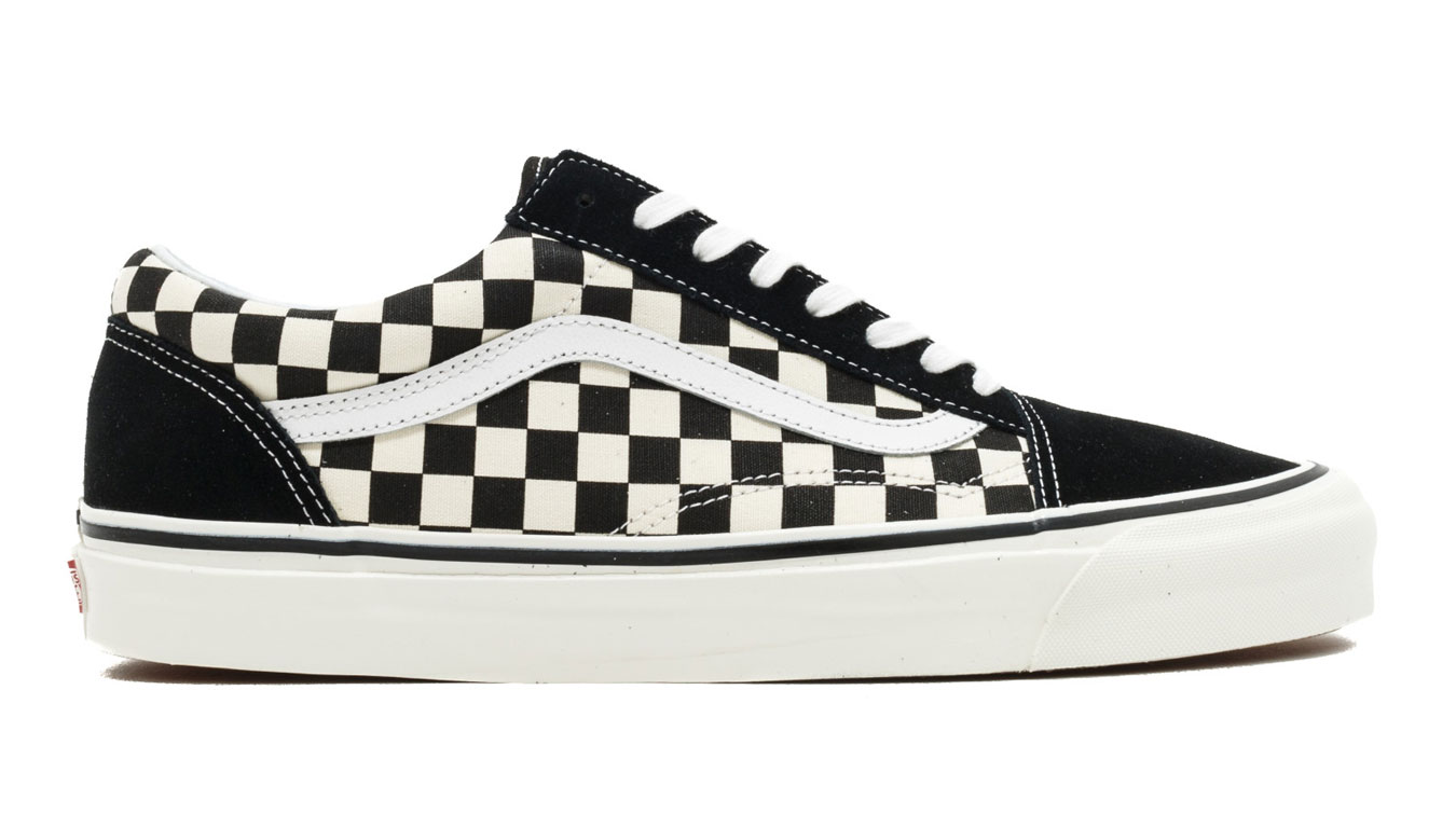 Кецове и обувки Vans UA Old Skool 36 DX Черно | VN0A38G2OAK, 0
