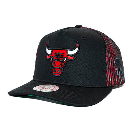 Шапка с козирка Mitchell & Ness Mitchell & Ness NBA Tremor Trucker Snapback Chicago Bulls Черно | HT11505-CBUBLCK