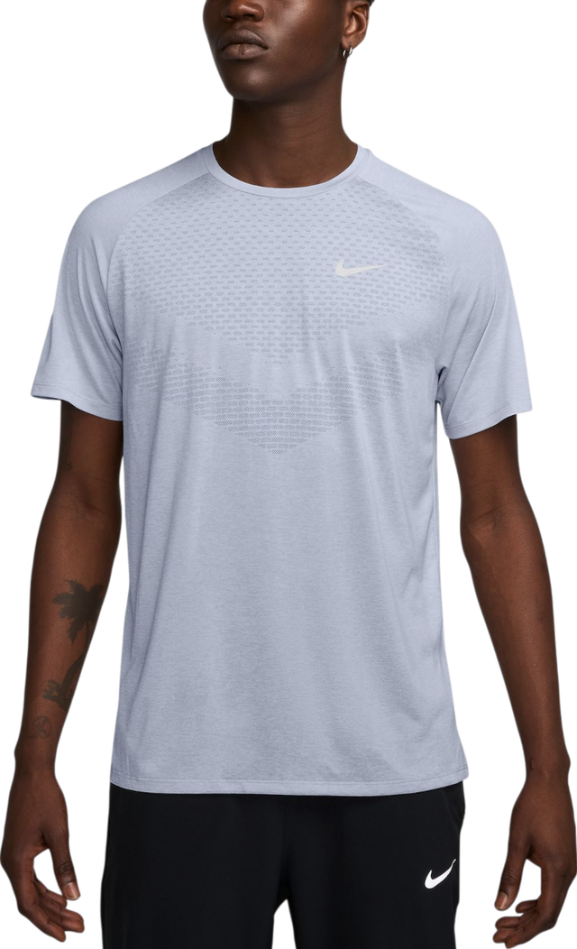 Nike Stride T-Shirt
