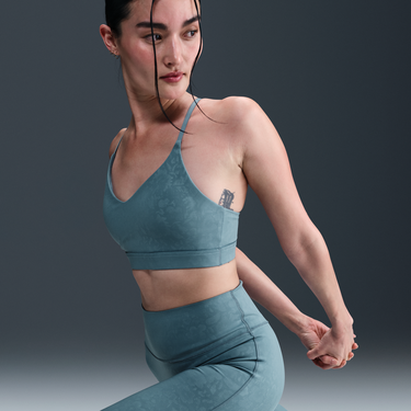 Сутиен Nike Nike Indy Light-Support Padded Floral-Print Sports Bra Зелено | HV1205-006, 1