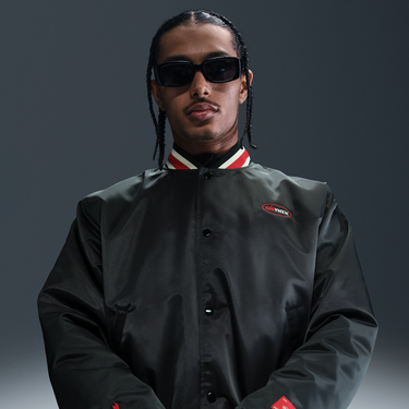 Яке бомбър Nike Liverpool FC Authentics Special Edition Satin Track Jacket Черно | HJ1053-010, 0