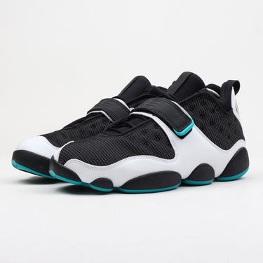 Кецове и обувки Jordan Jordan Black Cat ''Black Turbo Green'' Черно | AR0772-003, 1