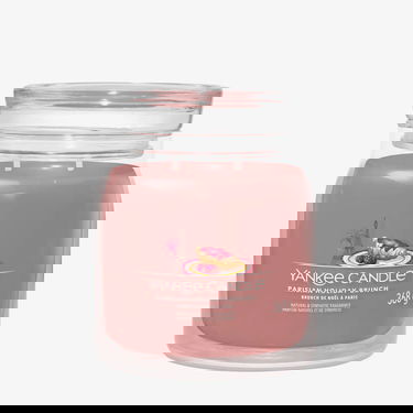 Свещи Yankee Candle Scented Candle Parisian Holiday Brunch Medium Jar 2 Wicks Розово | 42206, 1