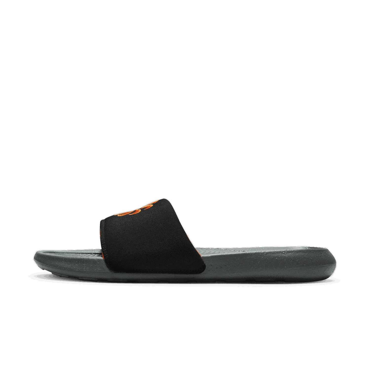 Кецове и обувки Nike Victori One Черно | DM8598-003, 0