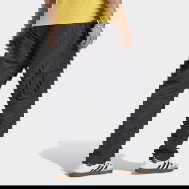 Карго панталони adidas Originals RIFTA Metro Cargo Pants Черно | IB8739, 1