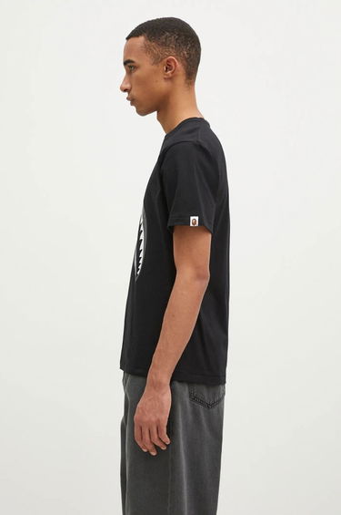 Тениска BAPE Black T-Shirt with Graphic Print Черно | 1K80110003, 1