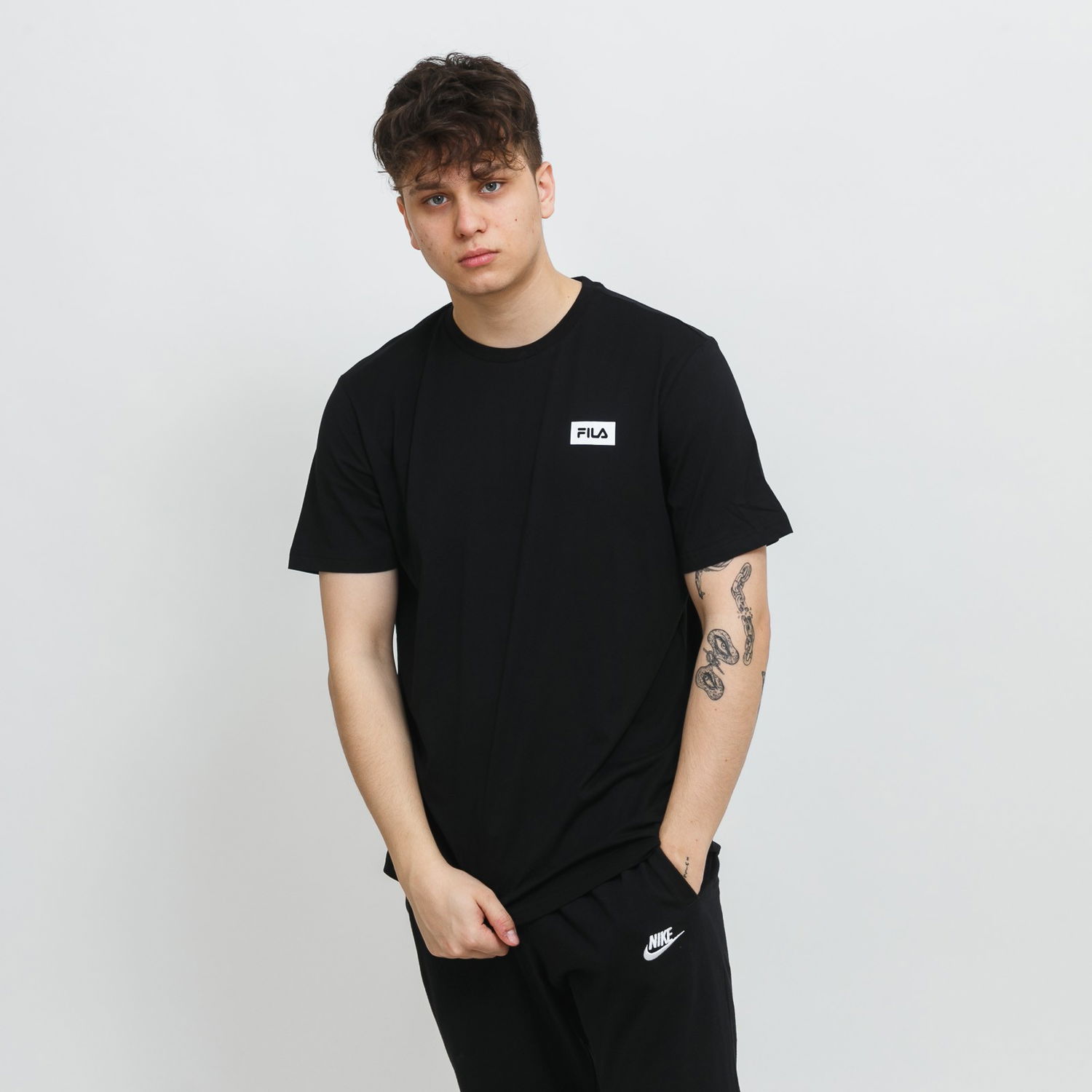 Тениска FILA Men's Black T-Shirt Черно | FAM0081-80009, 0