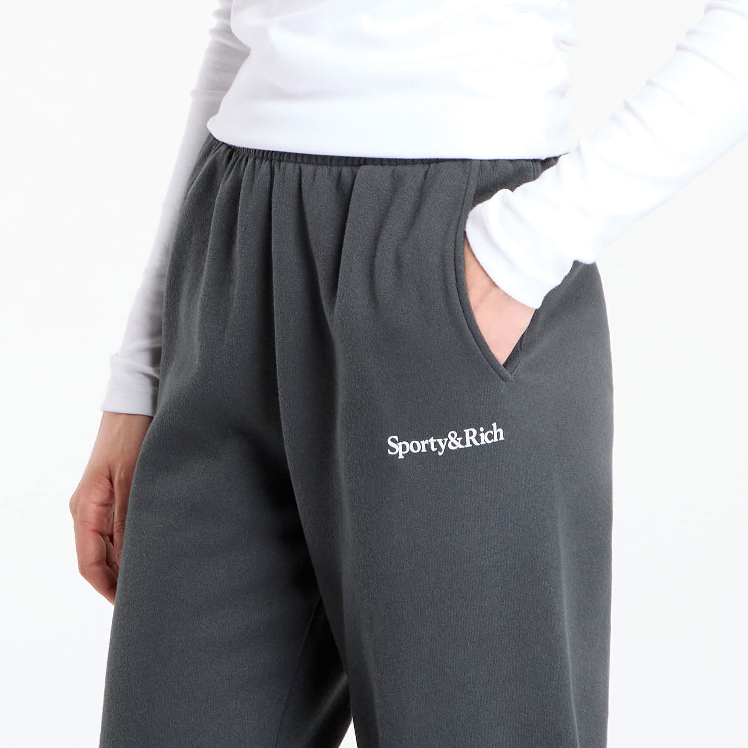 Спортни панталони Sporty & Rich Serif Logo Soft Sweapant UNISEX Faded Black Черно | PA050625300BA02, 1