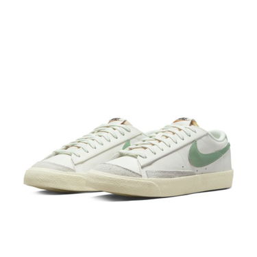 Кецове и обувки Nike Blazer Low '77 Бяло | DO9799-100, 2