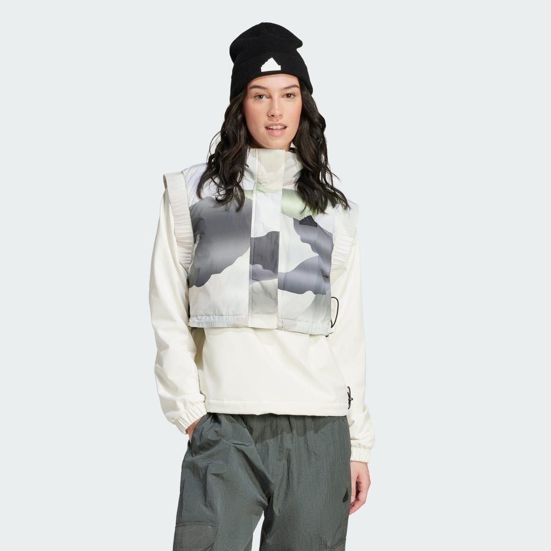 Жилетка adidas Performance City Escape Camo Print Crop Vest Бяло | IX3838, 1