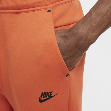 Спортни панталони Nike Fleece Tech Pants Оранжево
 | HV0959-846, 2