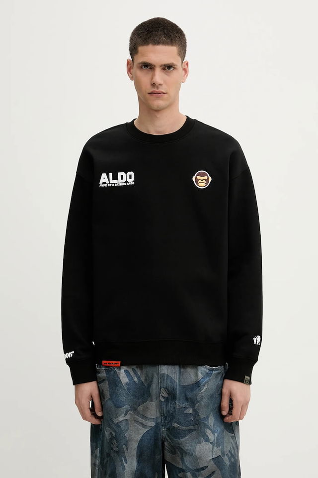 Aaper Crew Neck Sweatshirt with graphic