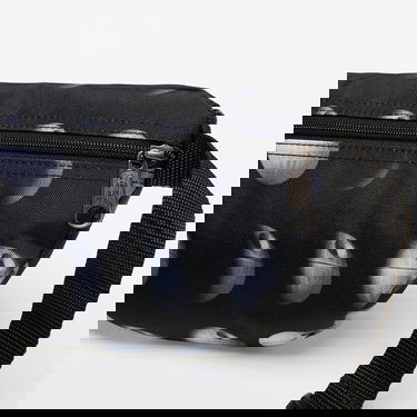 Чанта за кръста EASTPAK Eastpak x Star Wars Springer Death Star Waist Bag 2 l Черно | EK0000741Q21, 2