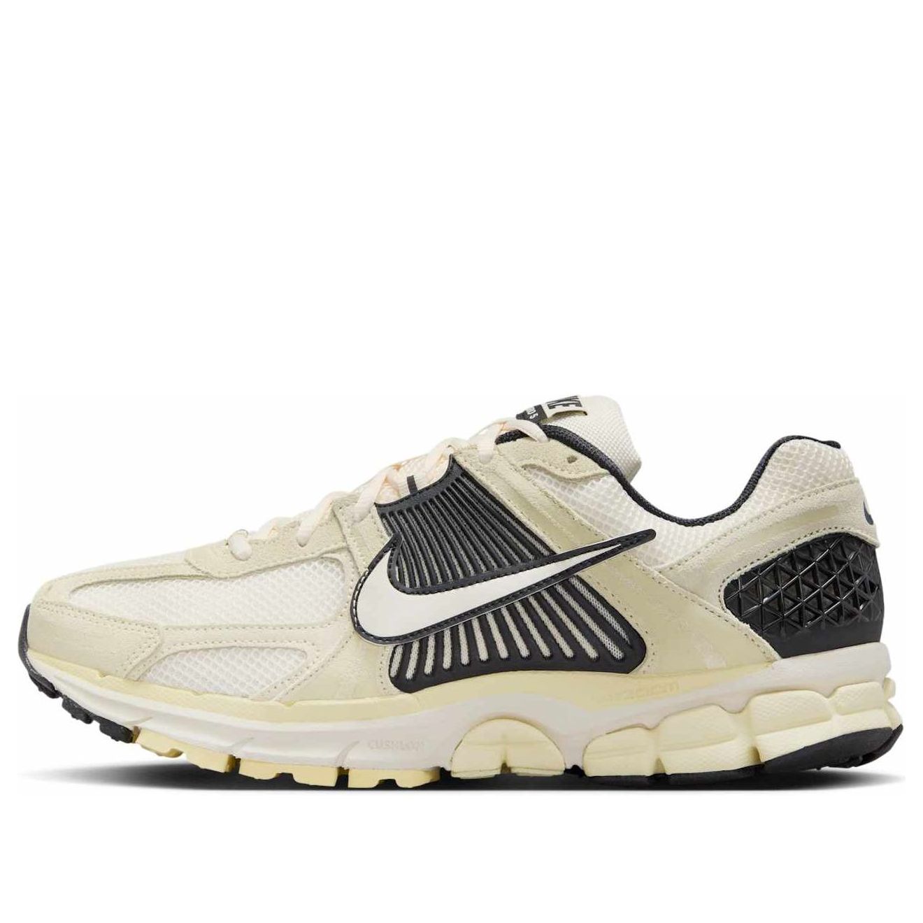 Кецове и обувки Nike Vomero 5 Бежово | HF1553-701, 0