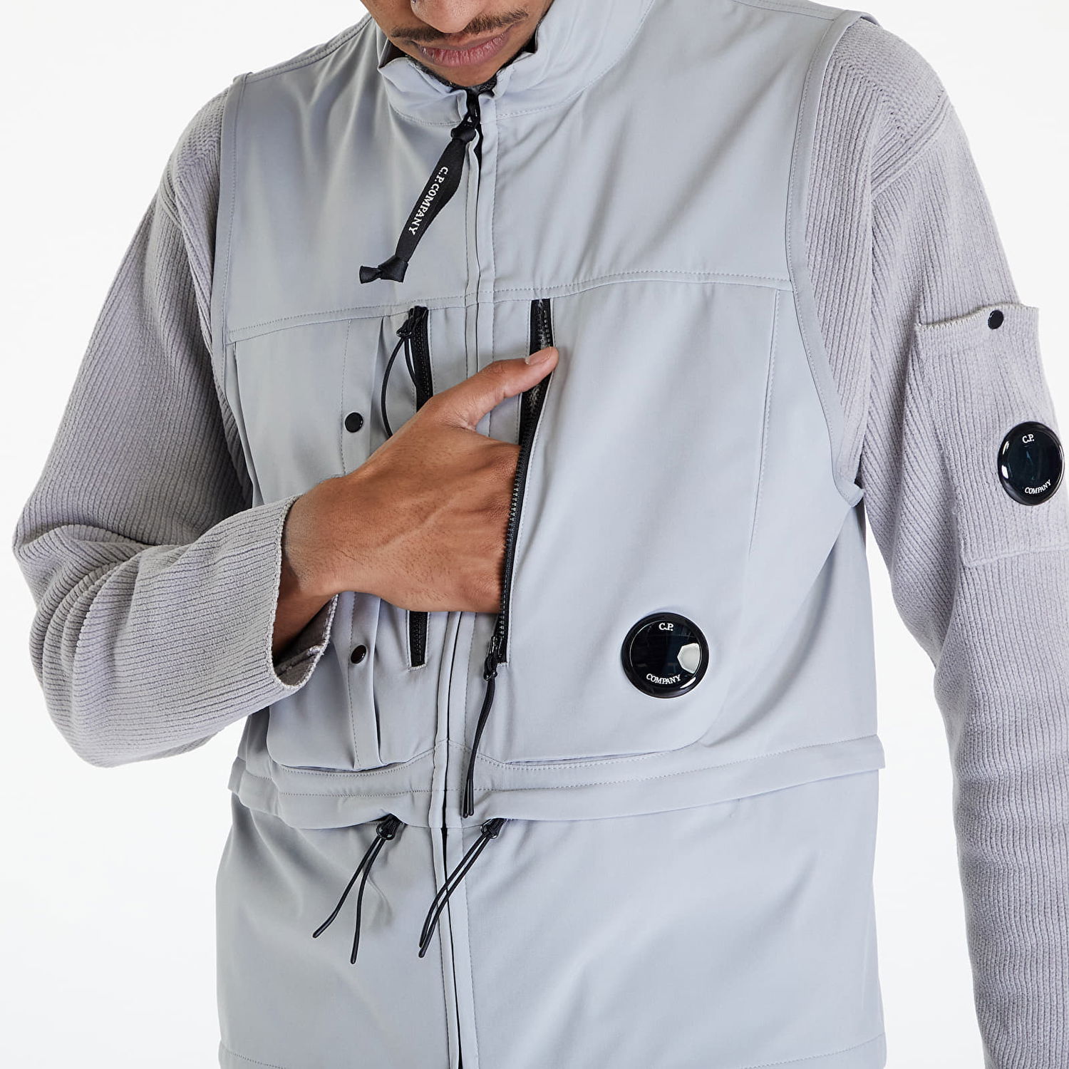 Жилетка C.P. Company Vest Drizzle Grey Сиво | 16CMOW105A005968A-913, 1