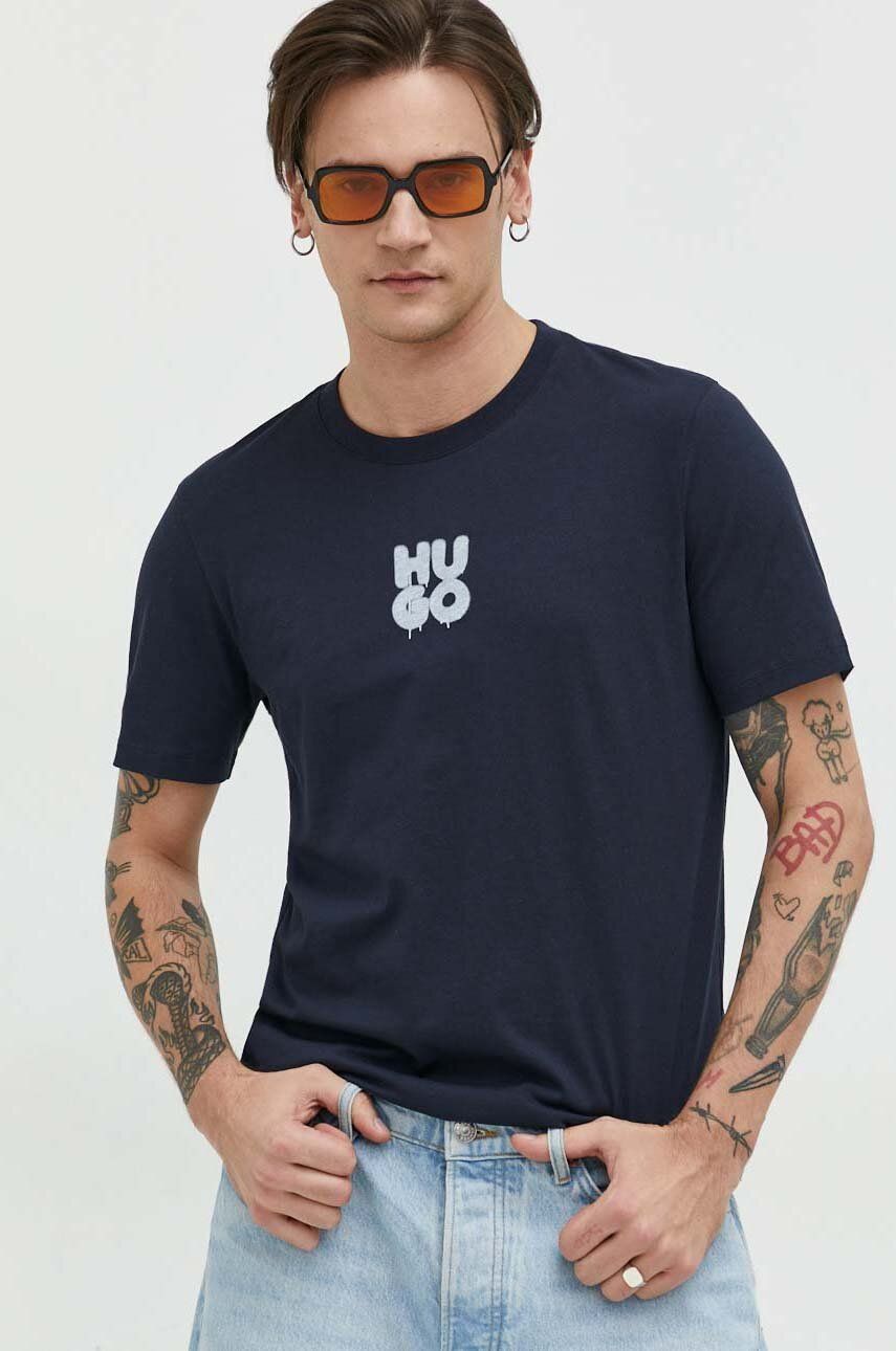 Тениска BOSS Cotton-Jersey T-Shirt with Graffiti-Style Stacked Logo Тъмно синьо | 50488904, 0