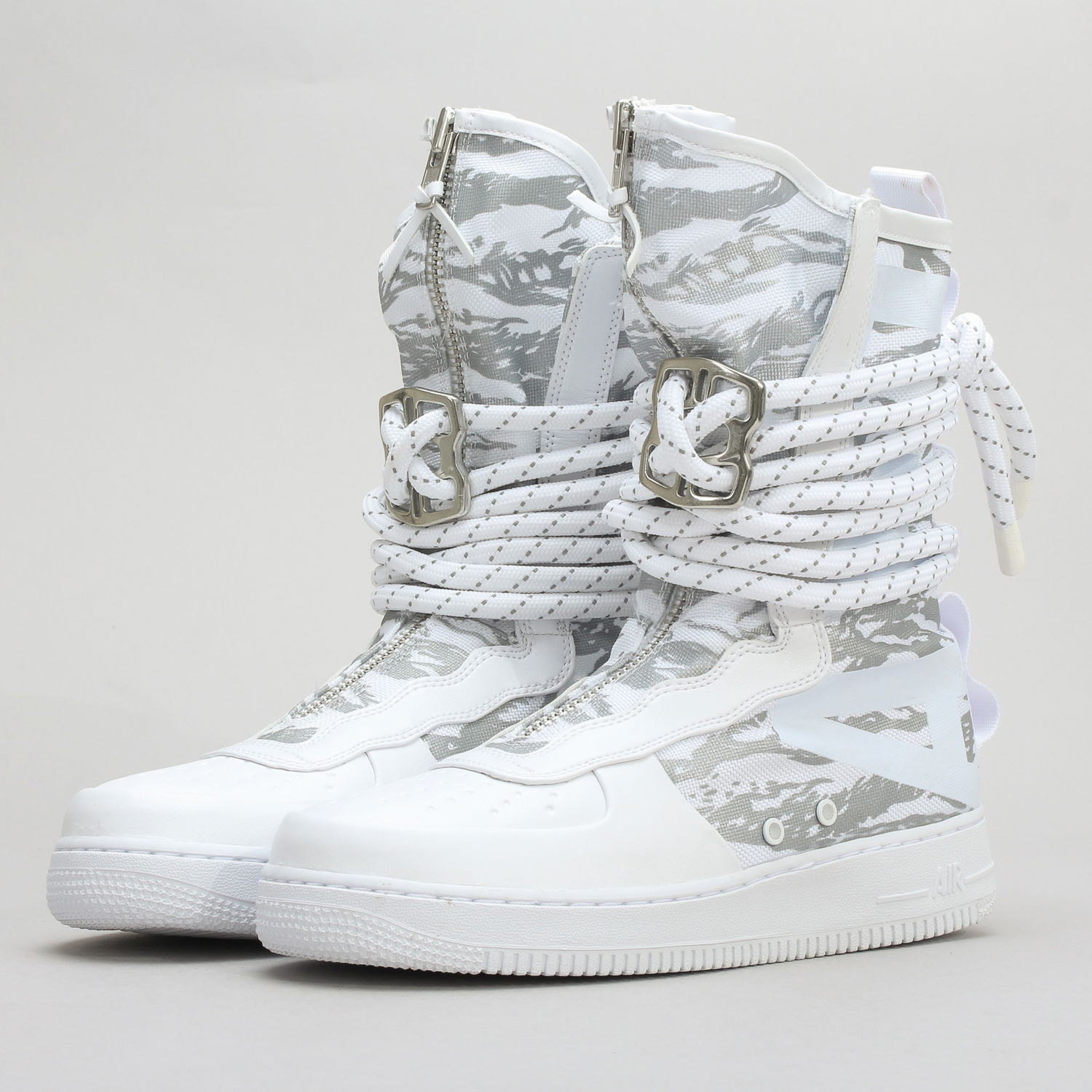 Кецове и обувки Nike SF Air Force 1 High ''Winter Camo'' Бяло | AA1130-100, 1