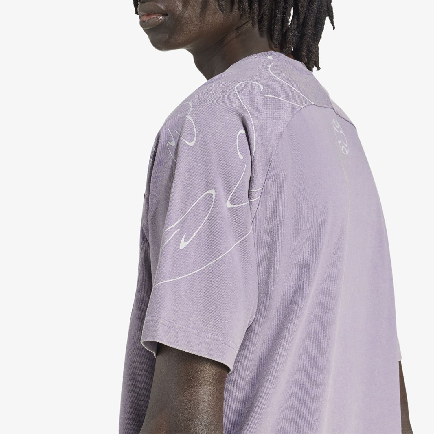 Тениска adidas Originals Adilenium Season 4 Teamgeist Graphic T-Shirt Лилаво | KF8539, 1