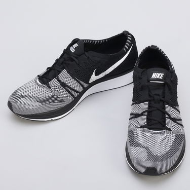 Кецове и обувки Nike Flyknit Trainer Черно | AH8396-005, 2