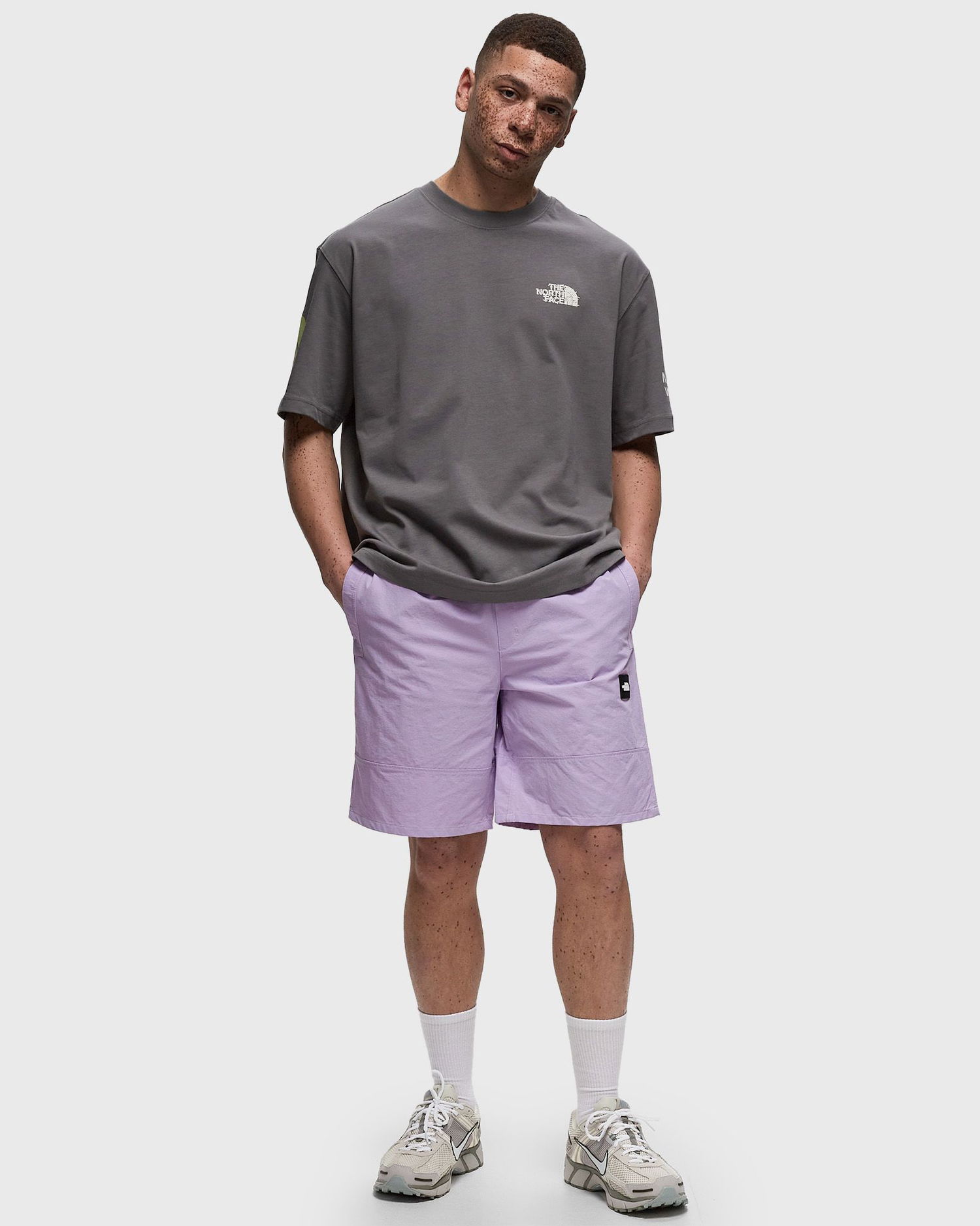 Къси панталони The North Face M SAKAMI PULL ON SHORT Лилаво | NF0A879NQZI1, 1