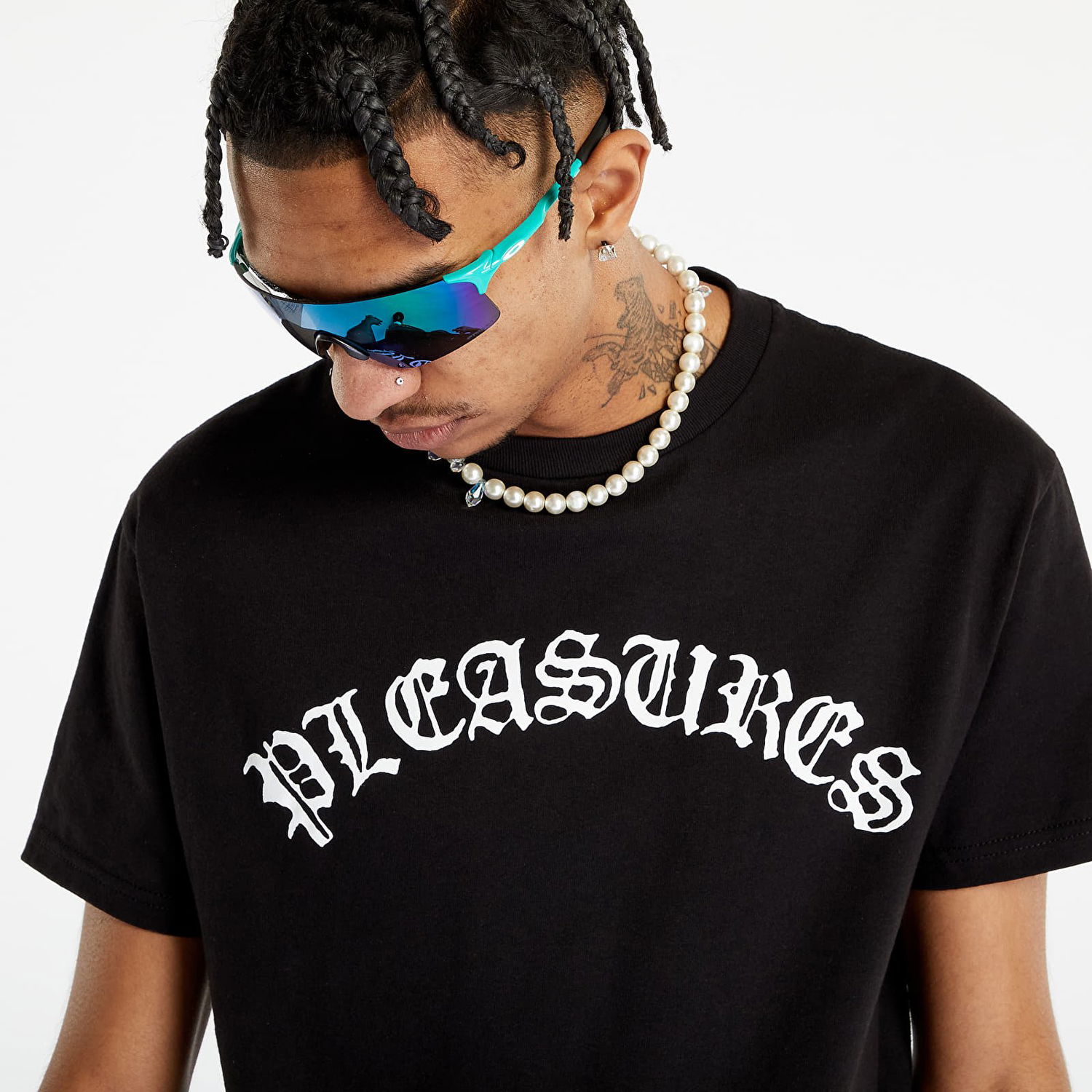 Тениска Pleasures Old E Logo T-Shirt Черно | P23SP063 BLACK, 0