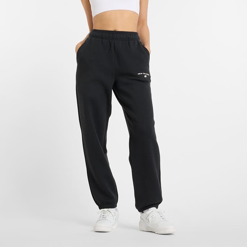 Спортни панталони New Balance Essentials Fleece Pants Черно | NBWP51500BK, 0