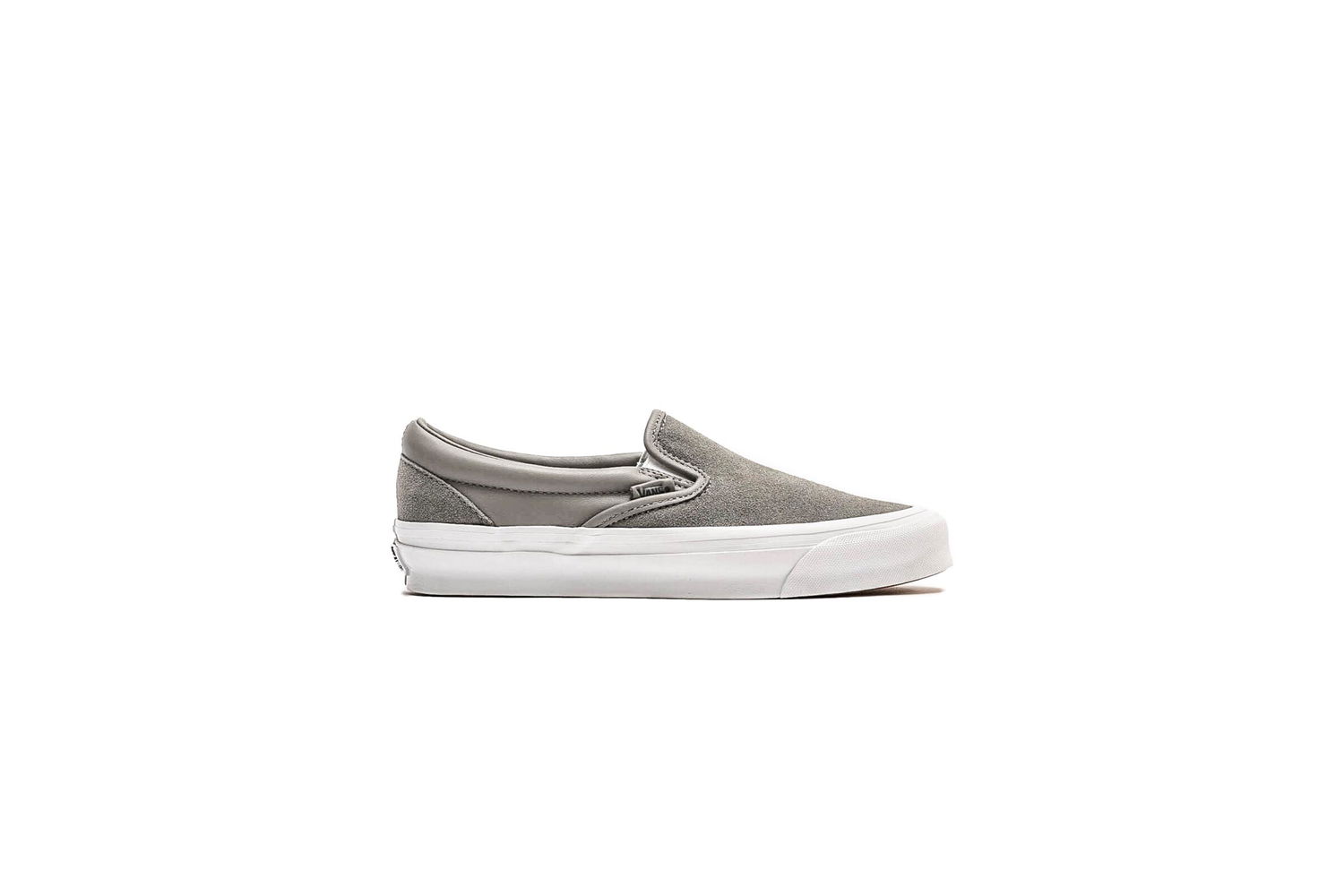 Кецове и обувки Vans Vault by UA OG Classic Slip-On LX Сиво | VN0A32QNC0O1, 0