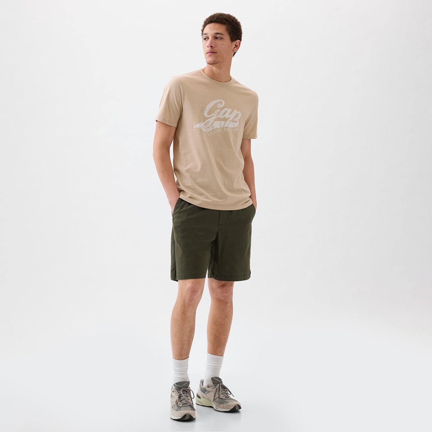 Тениска GAP Graphic Logo Tee Bedrock 291 Бежово | 866779-00, 0