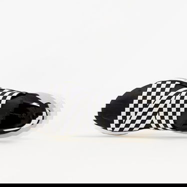 Кецове и обувки Y-3 UltraBOOST 22 Черно | GX1079, 2