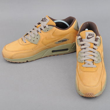 Кецове и обувки Nike Air Max 90 Winter Premium Бежово | 683282-700, 2