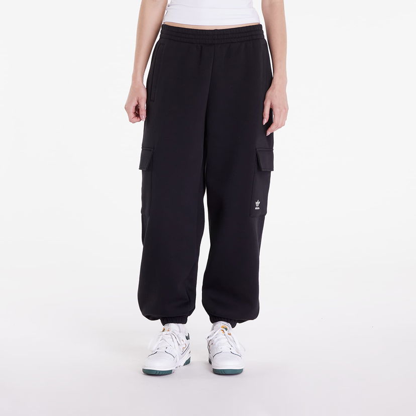 Спортни панталони adidas Originals Essentials Cargo Pants Black Черно | IY9689