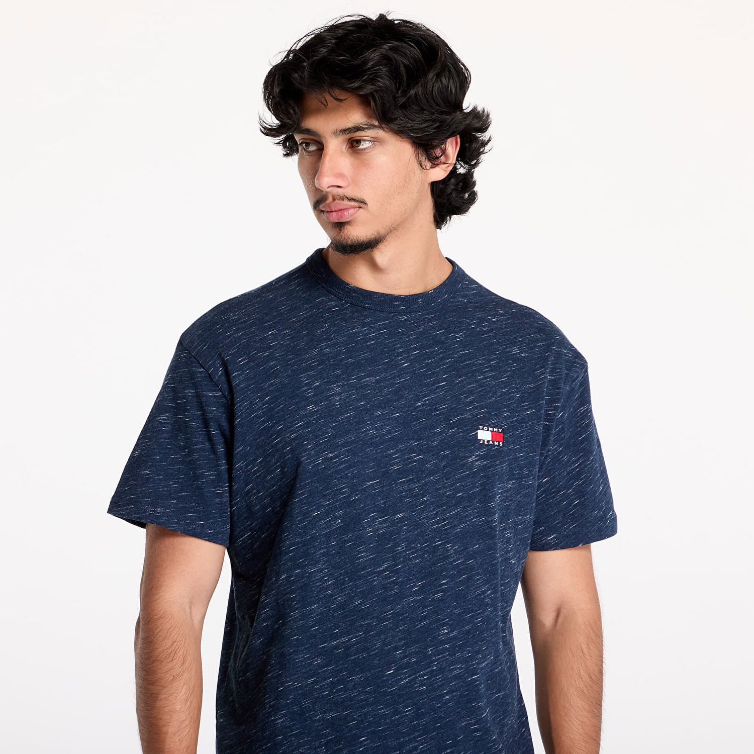 Тениска Tommy Hilfiger Badge Crew Neck T-Shirt Dark Night Navy Тъмно синьо | DM0DM19736 C1G, 1