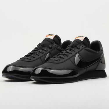 Кецове и обувки Nike Comme des Garçons x Night Track "Black" Черно | AQ3695-001, 1