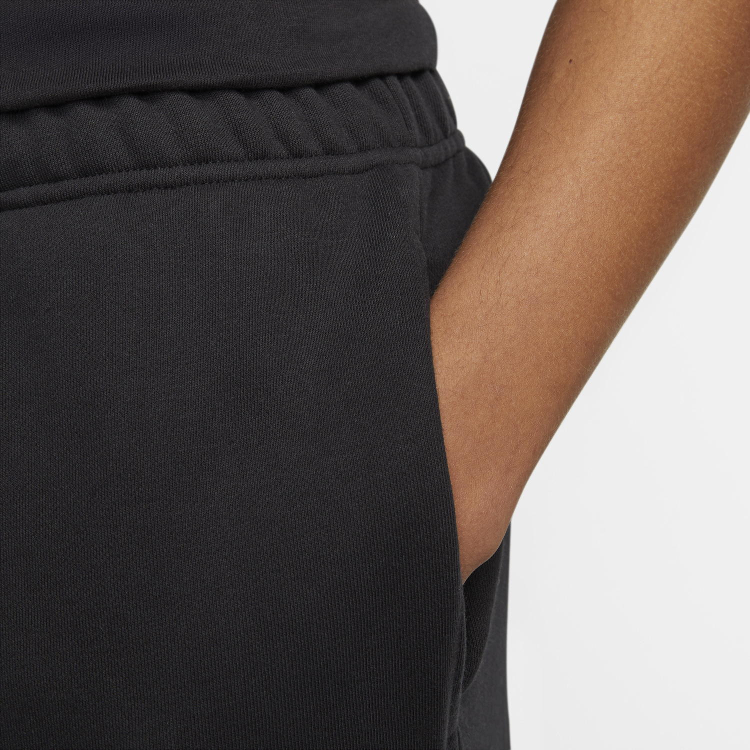 Къси панталони Nike Sportswear French Terry Cargo Shorts Черно | FQ7160-010, 1
