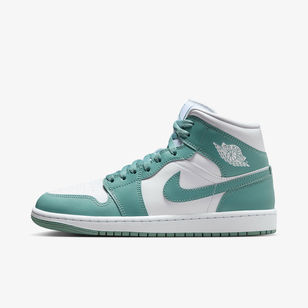 Кецове и обувки Jordan Air Jordan 1 Mid Зелено | BQ6472-138, 0